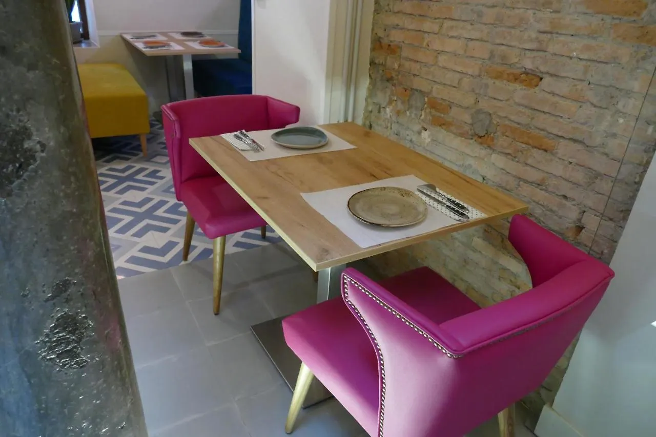 4U Hostel Granada Spanien