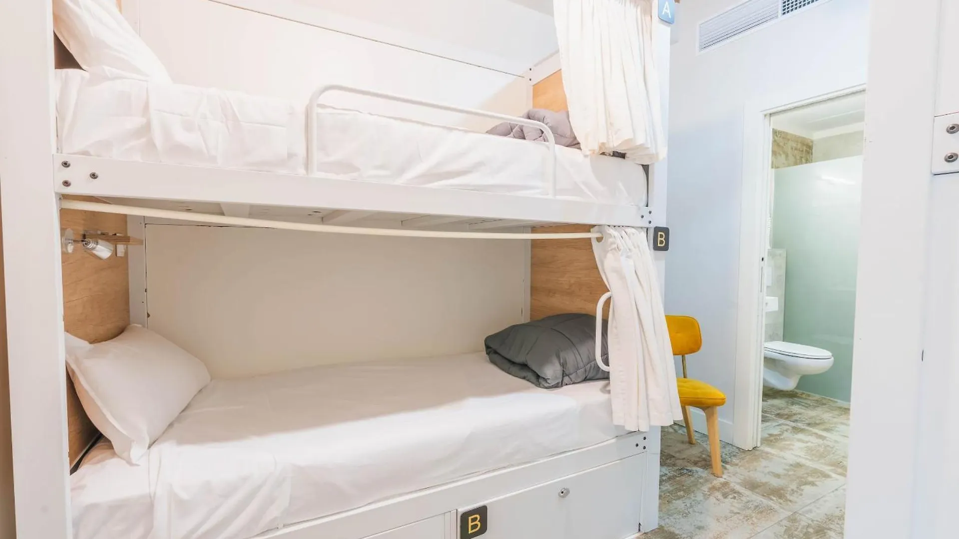 4U Hostel Granada Spain